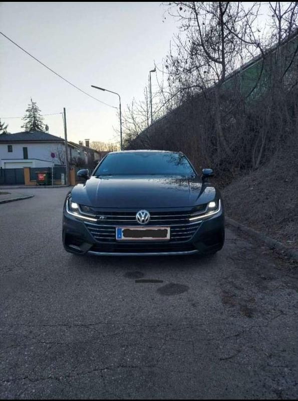 Gebraucht VW Arteon Highline 150 PS (110 kW) 2019 Limousine