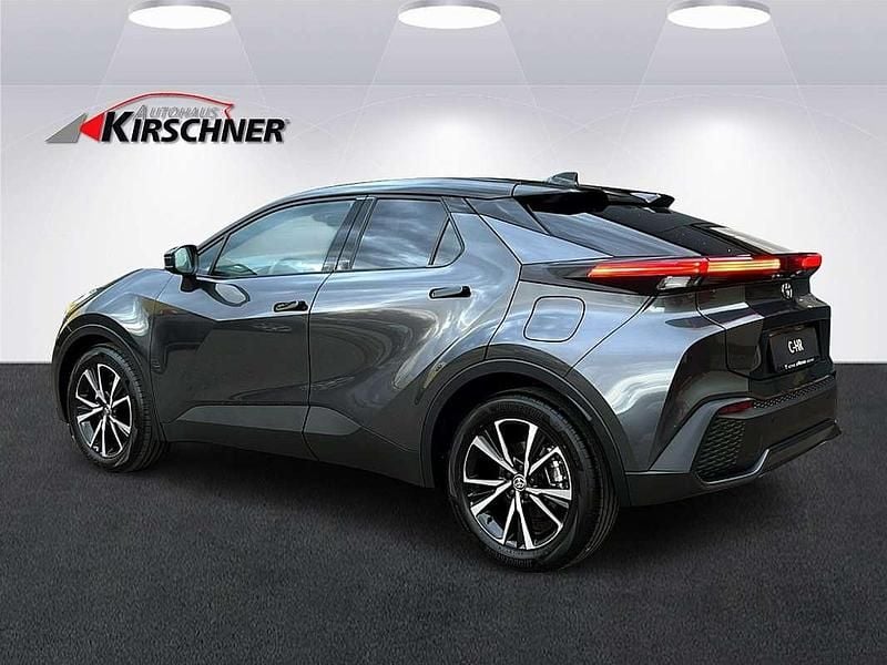 Neu Toyota C-HR Active 98 PS (72 kW) 2025 Grau SUV