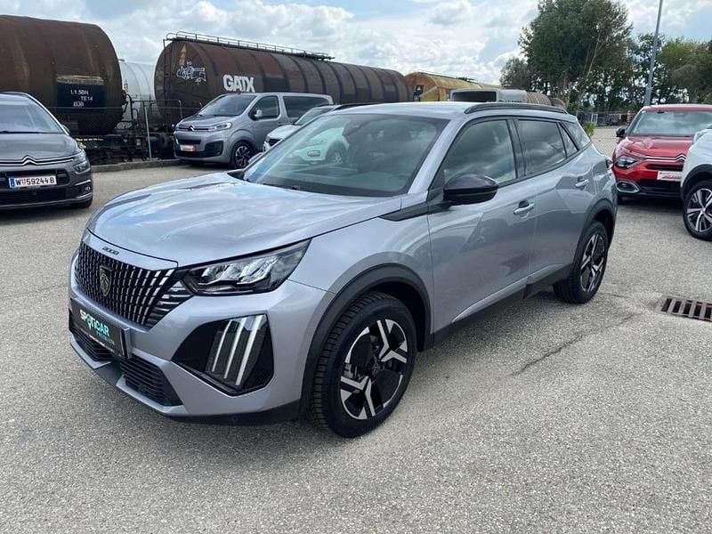 Grau Gebraucht 2024 Peugeot 2008 Allure SUV | € 24.890 (Teuer) - Bild 1/4