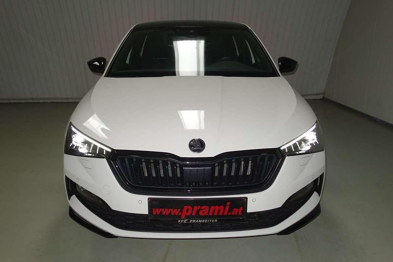 Gebraucht Skoda Scala 110 PS (80 kW) 2023 Weiß Kleinwagen