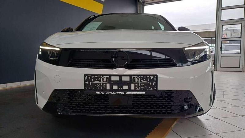 Neu Opel Corsa GS Line 101 PS (74 kW) 2025 Weiß Kleinwagen