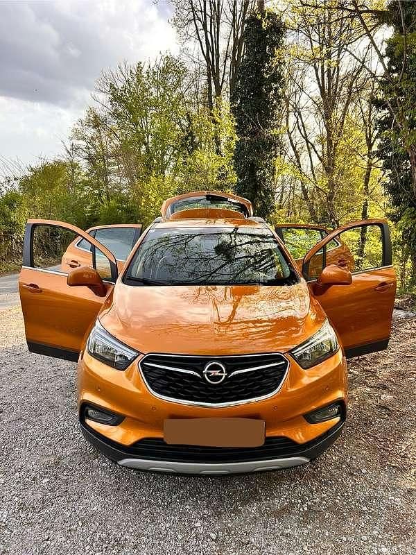 Rot Gebraucht 2018 Opel Mokka X Innovation SUV | € 14.900 (Fairer Preis) - Bild 1/4