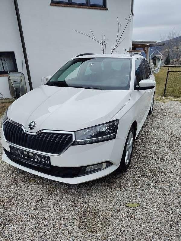 Gebraucht Skoda Fabia Ambition 95 PS (69 kW) 2019 Weiß Kombi