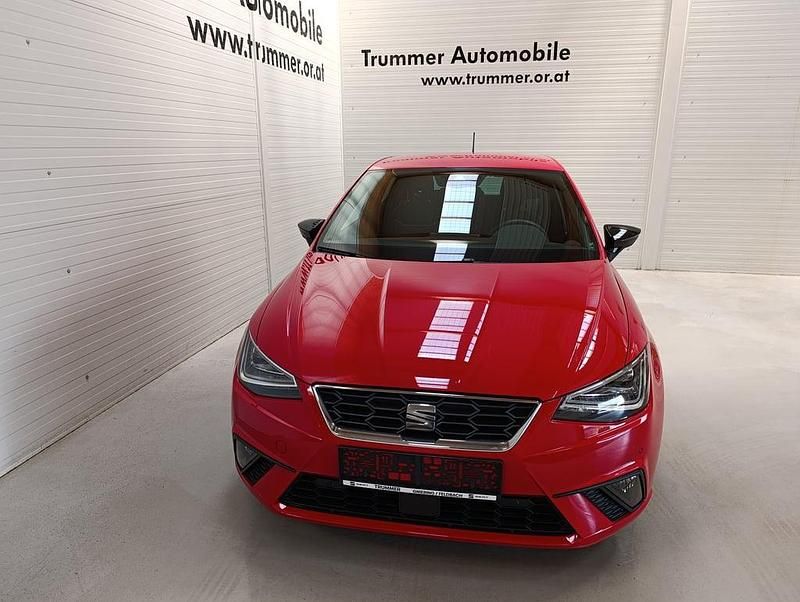 Gebraucht Seat Ibiza FR 95 PS (69 kW) 2023 Mittelrot  normal Limousine
