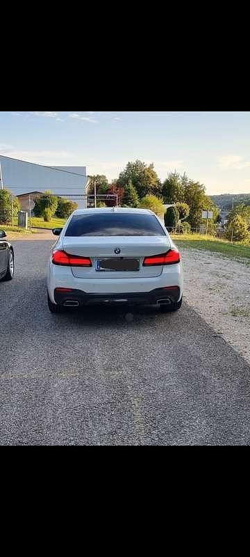 Gebraucht BMW 520 190 PS (139 kW) 2020 Weiß Limousine