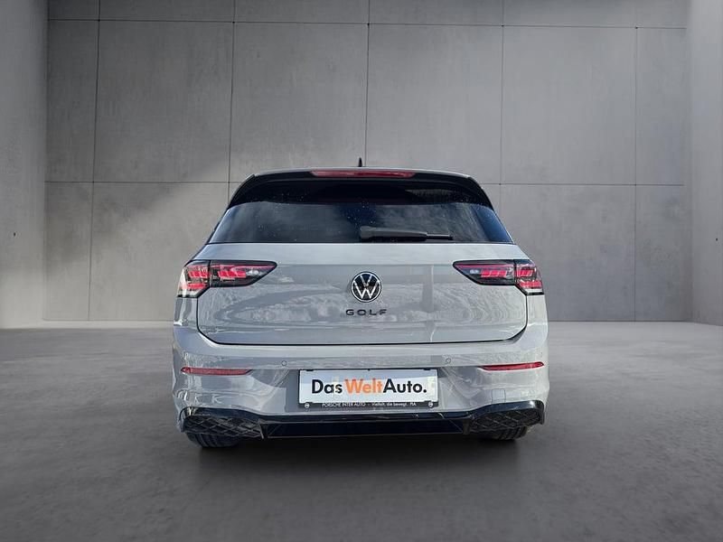 Neu VW Golf VIII Sport 115 PS (84 kW) 2026 Mittelgrau  normal Limousine