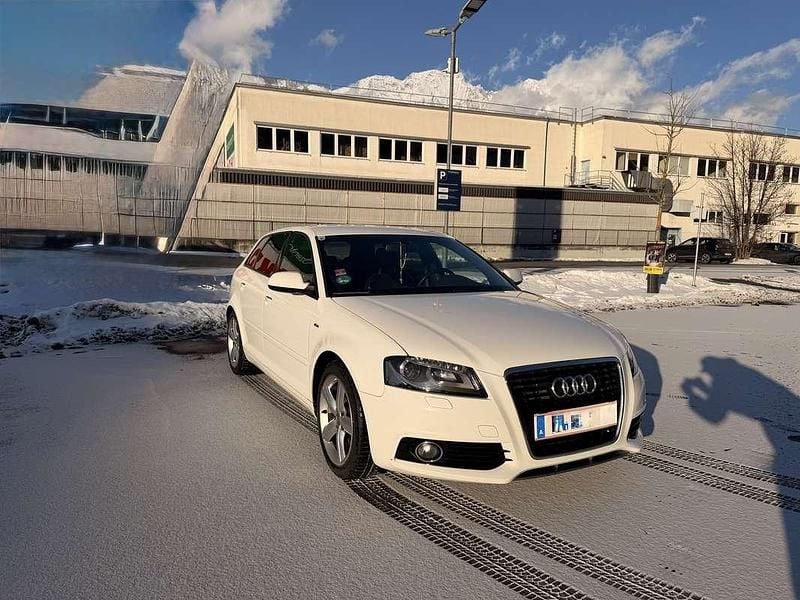 Gebraucht Audi A3 Sportback Ambition 140 PS (102 kW) 2012 Weiß Kleinwagen