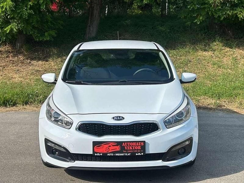 Gebraucht Kia ProCeed 90 PS (66 kW) 2018 Weiß Limousine