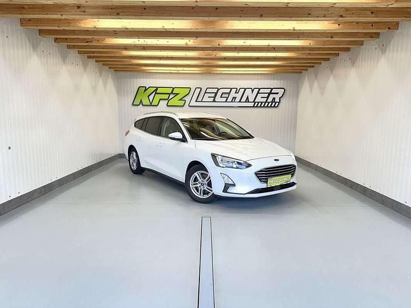 Weiß Gebraucht 2021 Ford Focus Kombi | € 12.450 (Guter Preis) - Bild 1/3