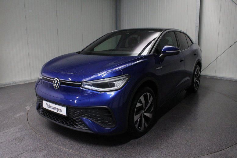 Blau Gebraucht 2022 VW ID.5 Pro Performance SUV | € 44.026 - Bild 1/4