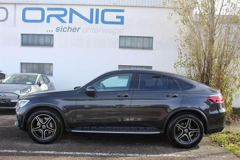 Gebraucht Mercedes GLC300e AMG line 258 PS (189 kW) 2020 Grau Coupé