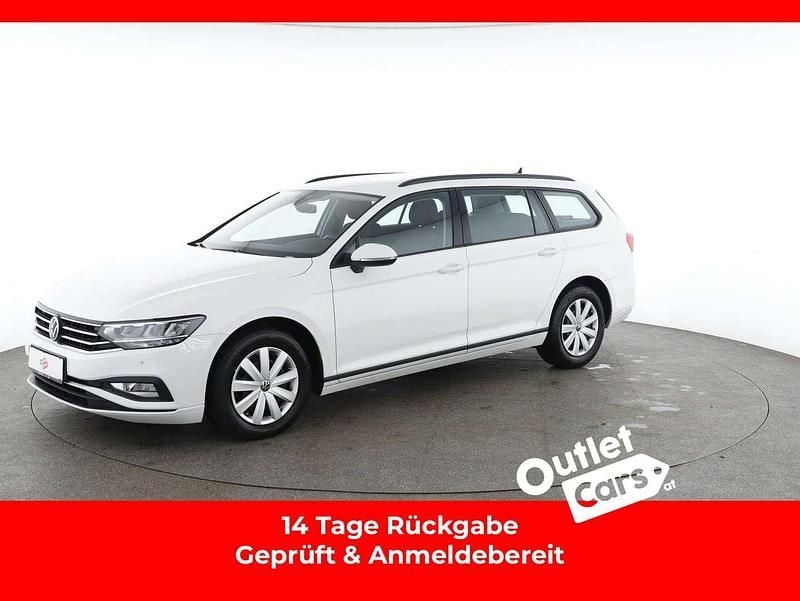 Gebraucht VW Passat Business 150 PS (110 kW) 2021 Weiss  normal Kombi