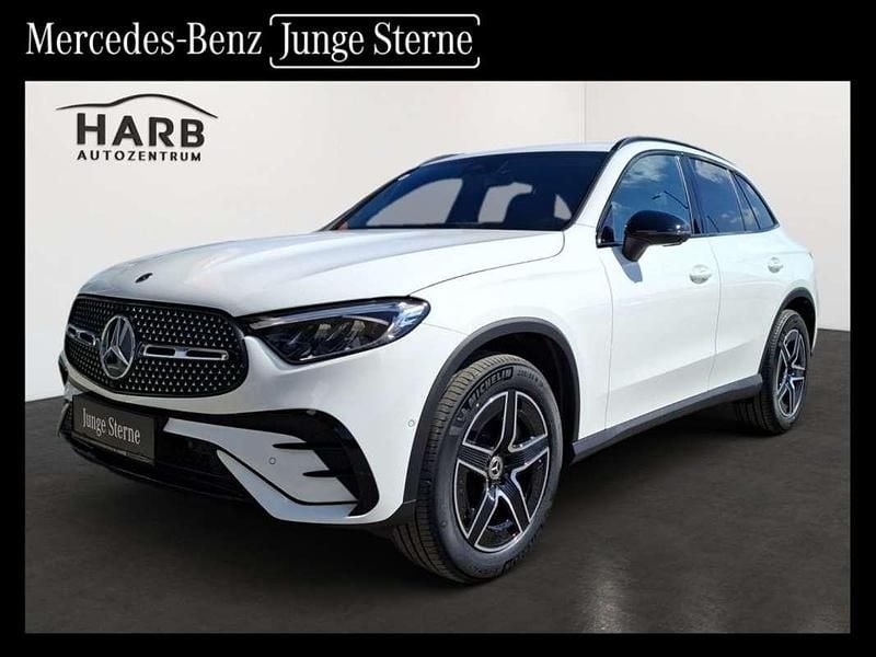 Weiß Gebraucht 2025 Mercedes GLC200 AMG line SUV | € 61.595 (Etwas zu teuer) - Bild 1/4