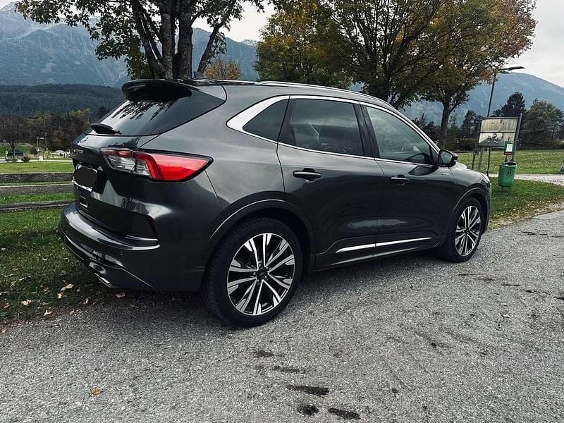 Gebraucht Ford Kuga Vignale 224 PS (164 kW) 2020 Grau SUV