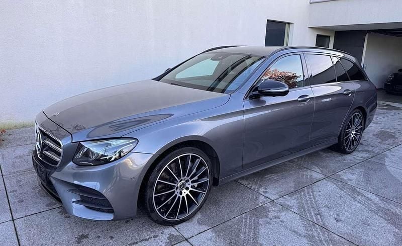 Grau Gebraucht 2019 Mercedes E400 Avantgarde Kombi | € 39.000 (Guter Preis) - Bild 1/4