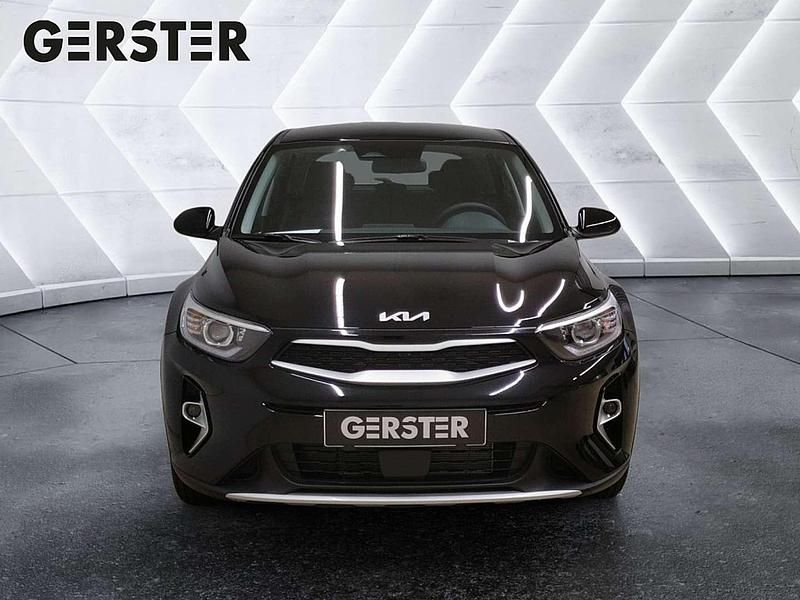 Gebraucht Kia Stonic 101 PS (74 kW) 2024 Schwarz SUV