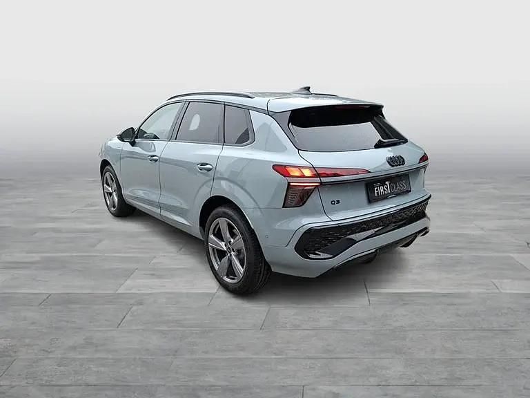 Gebraucht Audi Q3 S-Line 150 PS (110 kW) 2026 Mittelgrau  metallicperleffekt SUV