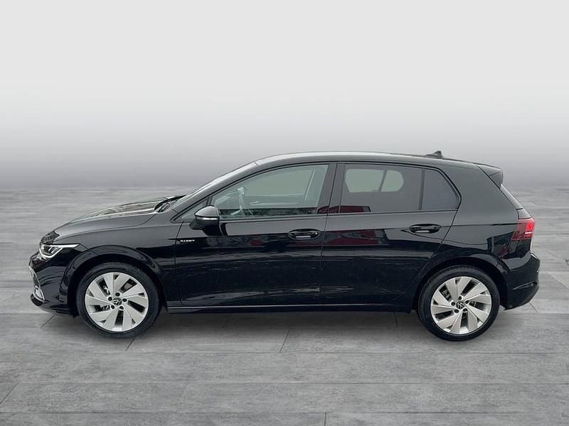 Neu VW Golf VIII 115 PS (84 kW) 2026 Schwarz  metallic