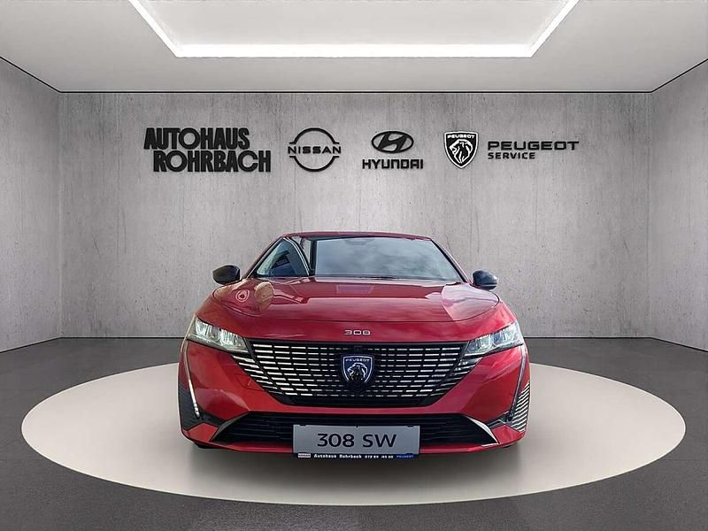 Gebraucht Peugeot 308 SW Allure 131 PS (96 kW) 2025 Rot Kombi