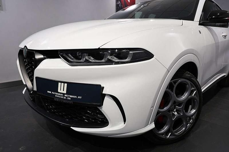 Gebraucht Alfa Romeo Tonale 180 PS (132 kW) 2024 Weiß SUV