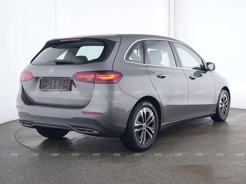 Gebraucht Mercedes B180 116 PS (85 kW) 2025 Grau Van / Kleinbus