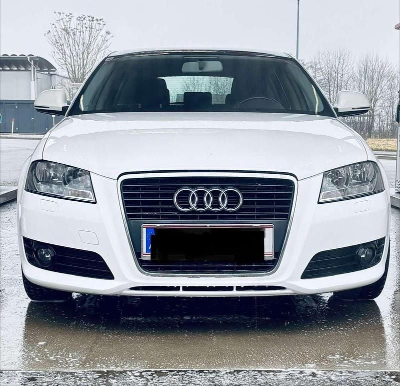 Gebraucht Audi A3 Attraction 90 PS (66 kW) 2010 Weiß Limousine