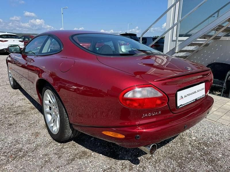 Gebraucht Jaguar XKR 363 PS (266 kW) 1998 Rot Coupé