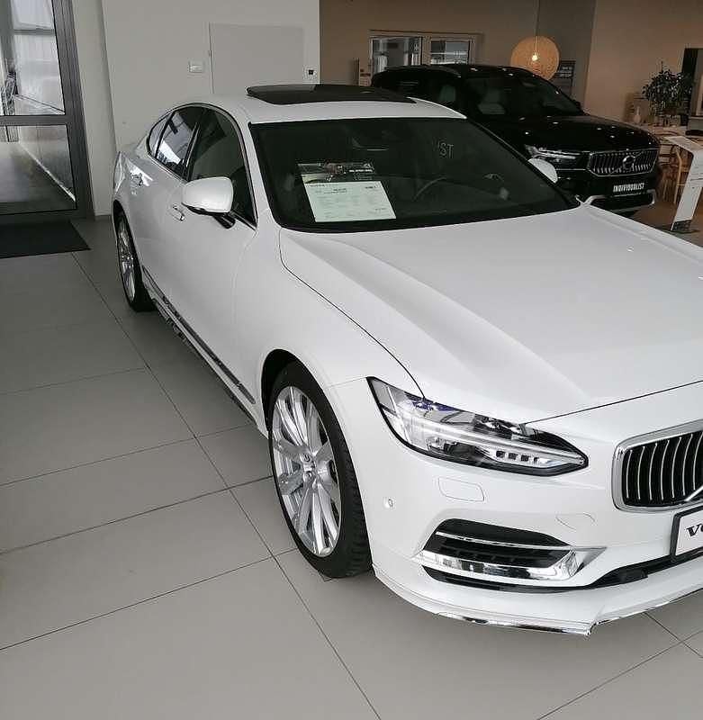 Gebraucht Volvo S90 Momentum 310 PS (228 kW) 2017 Weiß Limousine