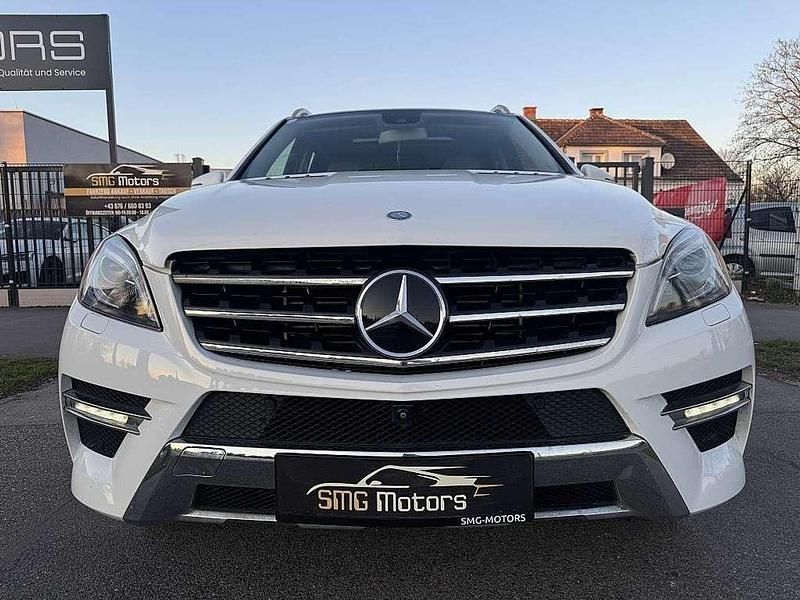 Gebraucht Mercedes ML350 258 PS (189 kW) 2013 Weiß SUV