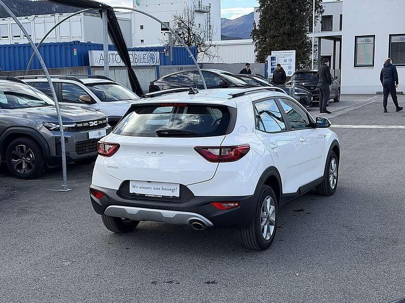 Gebraucht Kia Stonic Silver 101 PS (74 kW) 2025 Weiß SUV