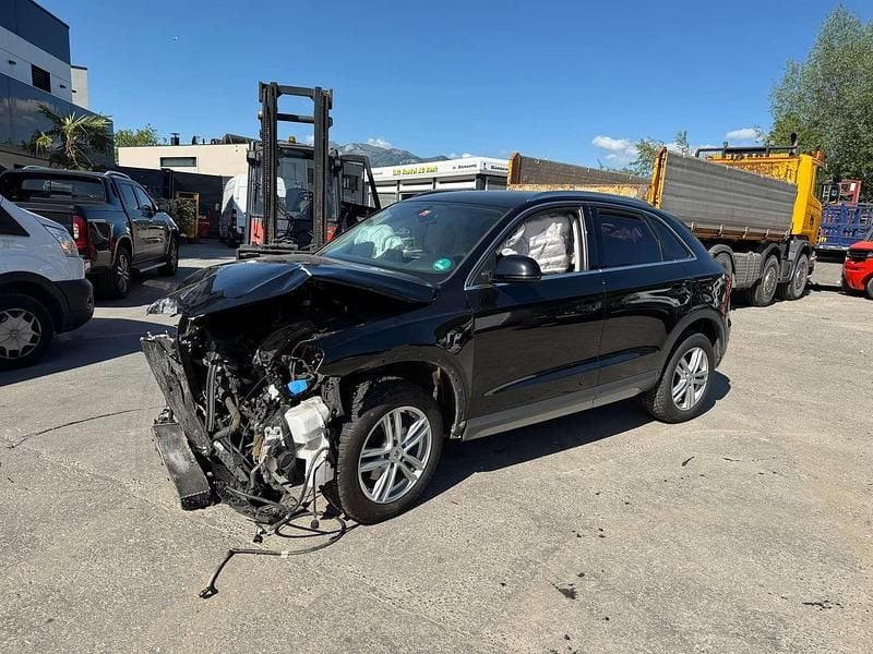 Schwarz Gebraucht 2016 Audi Q3 Design SUV | € 3.800 - Bild 1/4