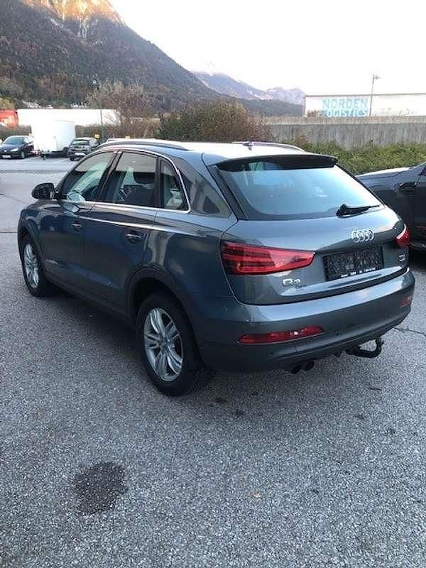 Gebraucht Audi Q3 140 PS (102 kW) 2013 Grau SUV