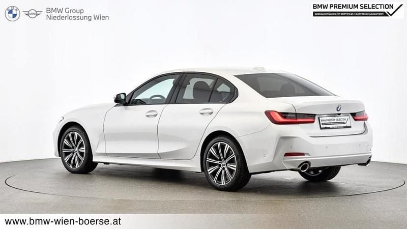 Gebraucht BMW 320 Efficient Dynamics 190 PS (139 kW) 2024 Weiß Limousine