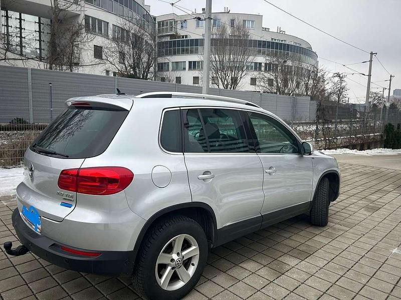 Gebraucht VW Tiguan Sport 140 PS (102 kW) 2012 Grau SUV