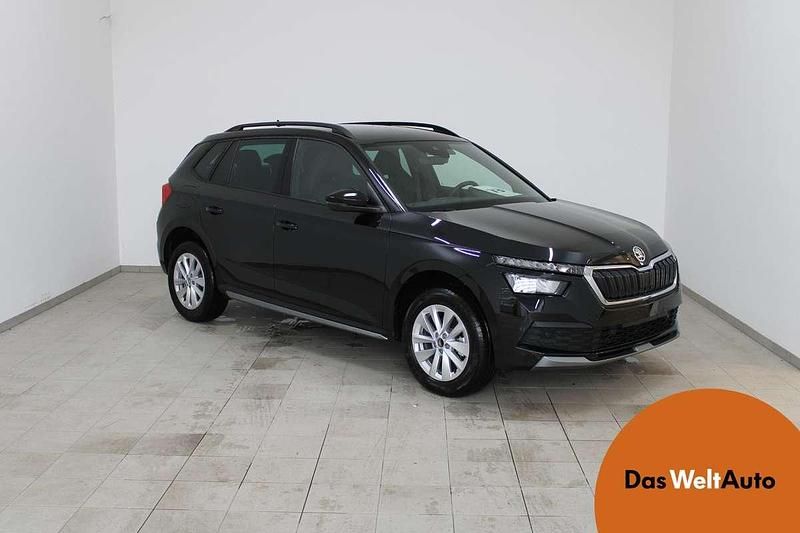 Schwarz Gebraucht 2023 Skoda Kamiq Style SUV | € 31.900 - Bild 1/4