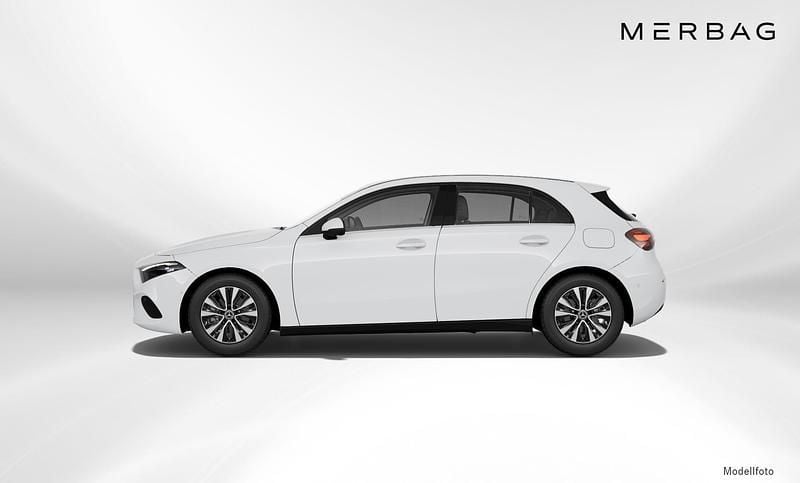 Gebraucht Mercedes A180 Edition 136 PS (100 kW) 2024 Weiß Limousine