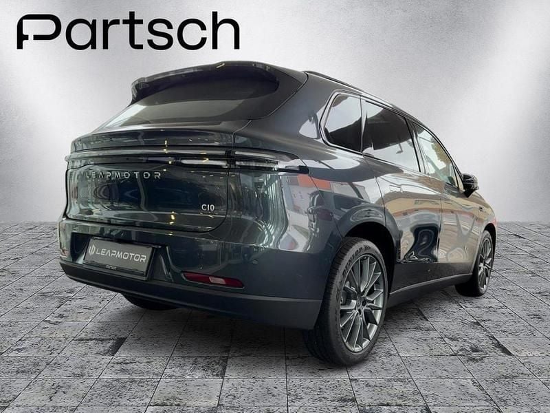 Neu Leapmotor C10 160 kW (218 PS) 2025 Grau SUV