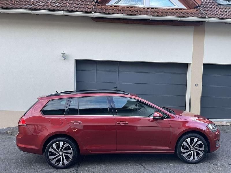 Schwarz Gebraucht 2014 VW Golf VII Kombi | € 9.999 (Guter Preis) - Bild 1/4