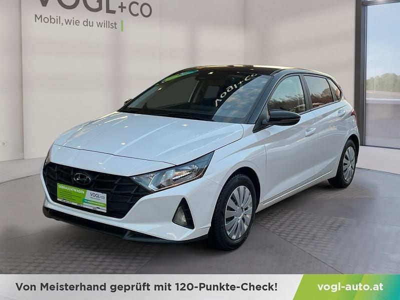 Weiß Gebraucht 2022 Hyundai i20 Kleinwagen | € 15.990 (Fairer Preis) - Bild 1/4