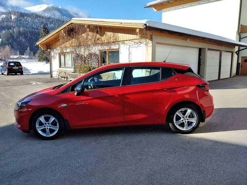 Gebraucht Opel Astra 122 PS (89 kW) 2020 Limousine