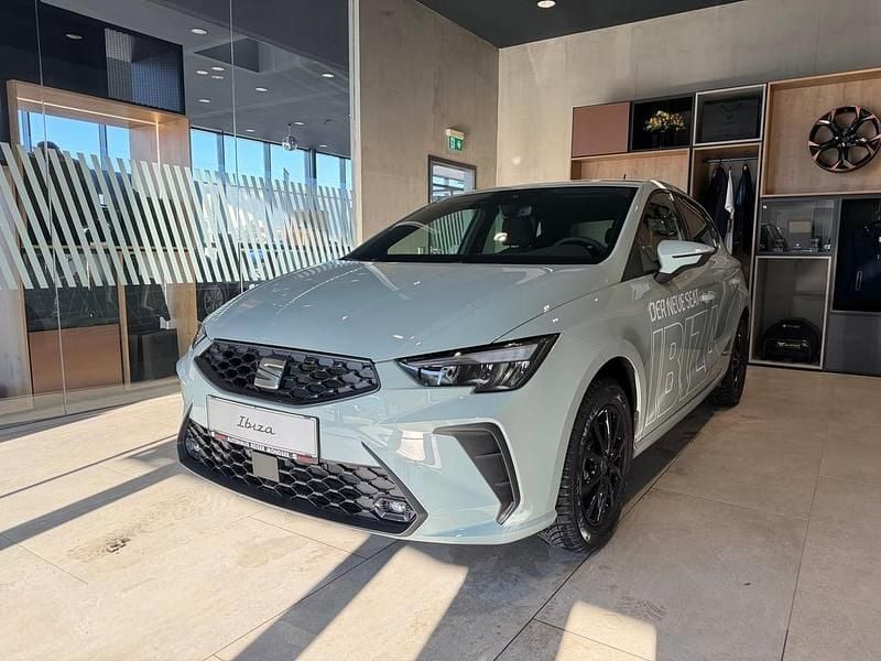 Hellgrau metallic Neu 2026 Seat Ibiza Style | € 20.980 (Fairer Preis) - Bild 1/4