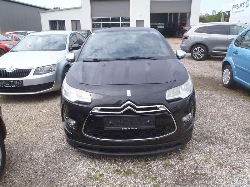 Gebraucht 2011 Citroën DS3 Sport Chic Limousine | € 1.990 - Bild 1/4