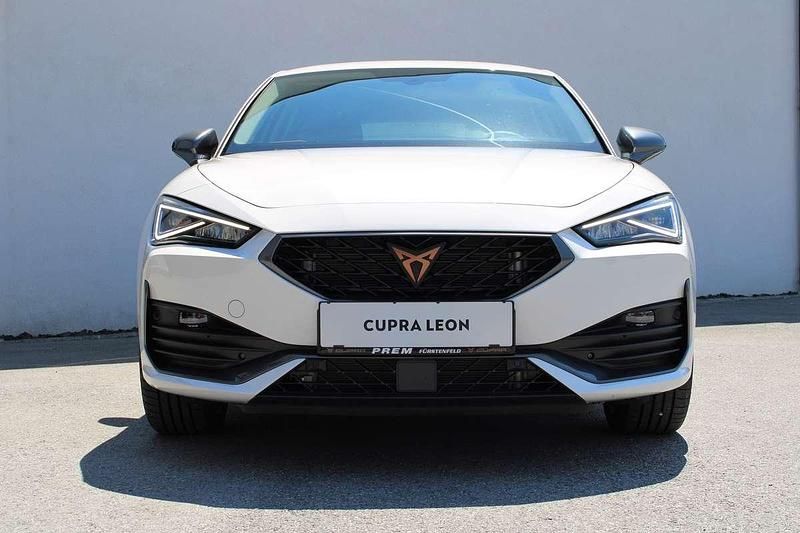 Weiß Gebraucht 2024 Cupra Leon Limousine | € 26.980 (Superpreis) - Bild 1/4