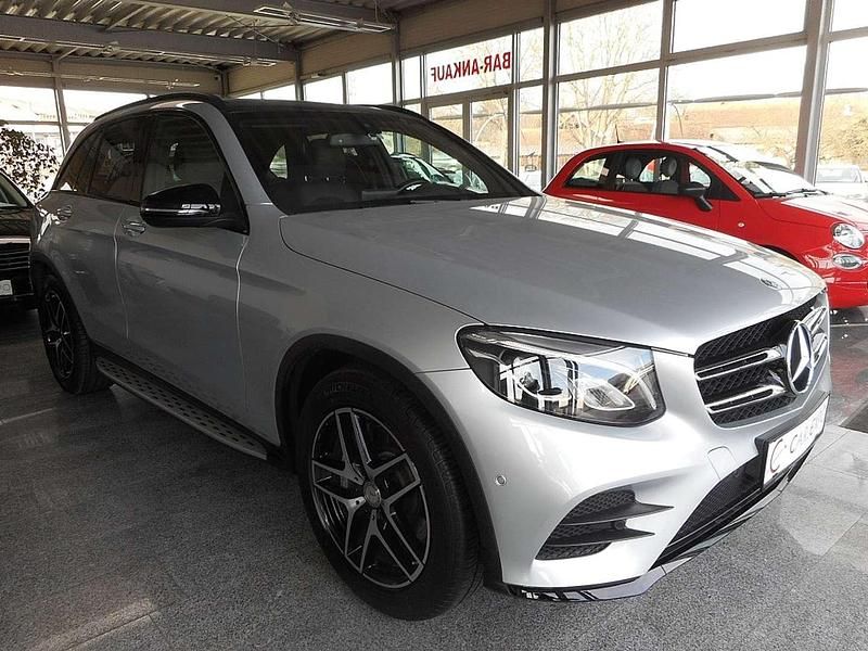 Gebraucht Mercedes GLC220 170 PS (125 kW) 2016 Silber SUV