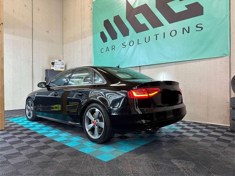 Gebraucht Audi A4 177 PS (130 kW) 2014 Limousine