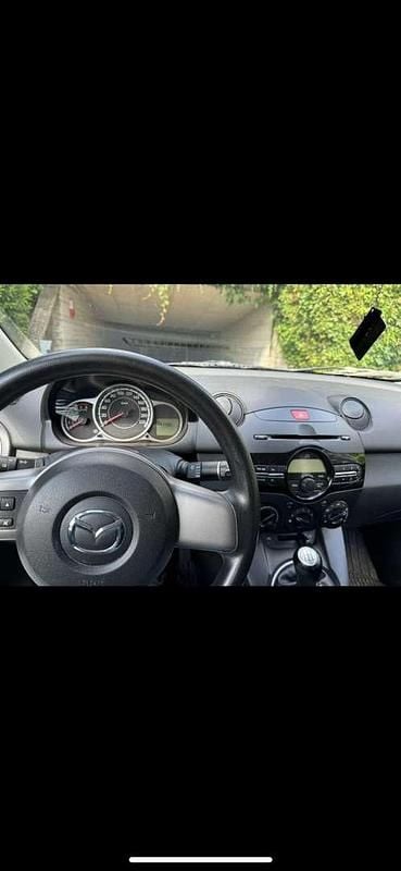 Gebraucht Mazda 2 95 PS (69 kW) 2011 Limousine