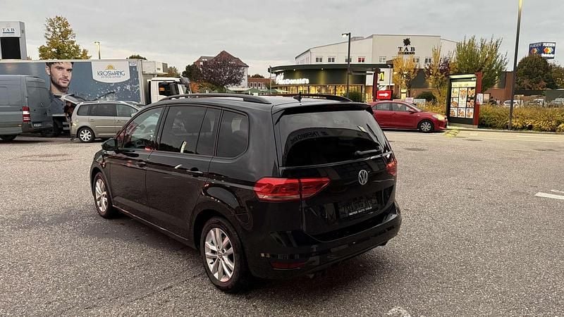 Gebraucht VW Touran Highline 150 PS (110 kW) 2019 Van / Kleinbus