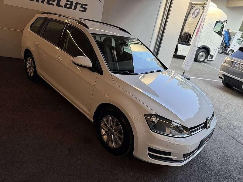 Gebraucht VW Golf VII 105 PS (77 kW) 2014 Weiß Kombi