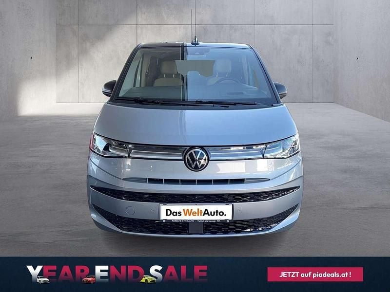 Gebraucht VW Multivan Edition 150 PS (110 kW) 2025 Silber  metallic Van