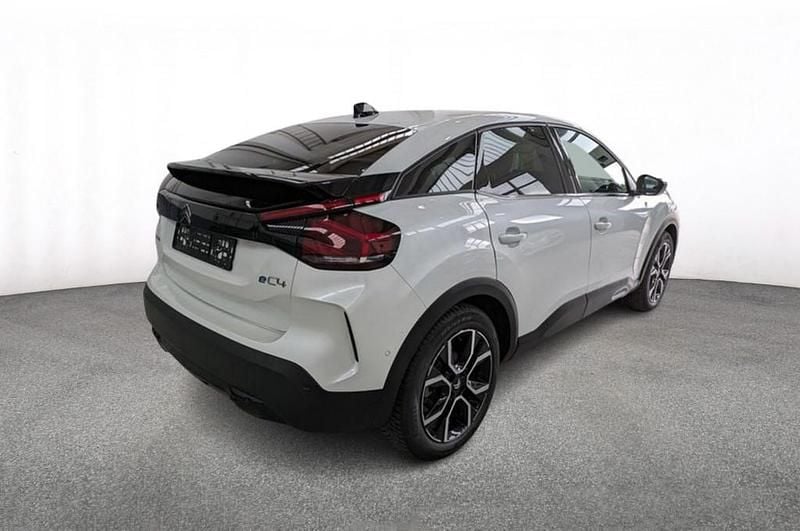 Gebraucht Citroën e-C4 100 kW (136 PS) 2024 Weiss Limousine